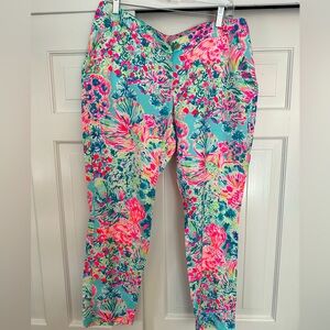 Never worn Lilly Pulitzer capri size 12.